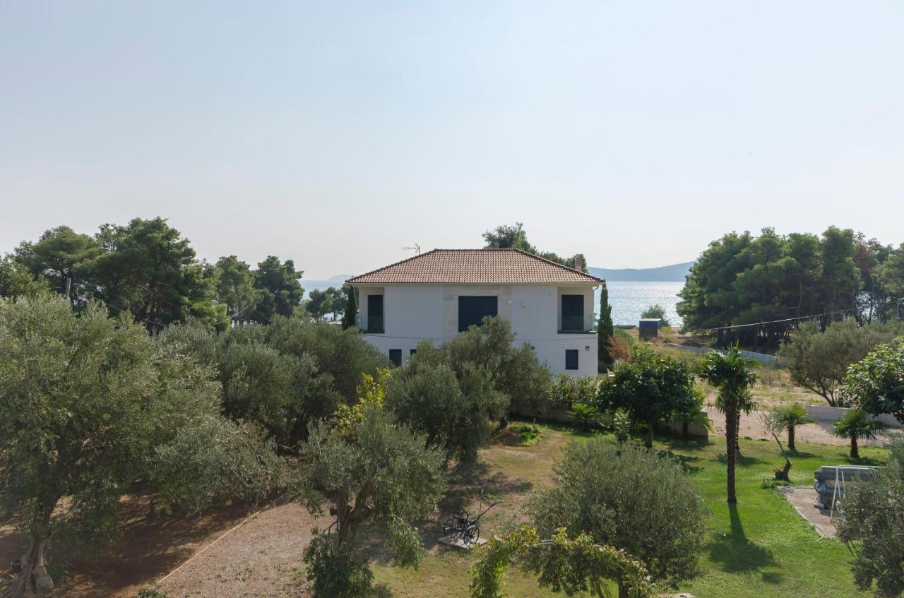 Apartments And Rooms On The Beach Vodice Buitenkant foto