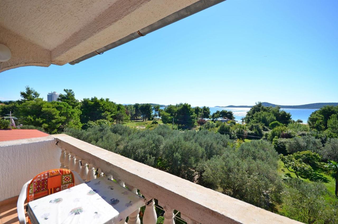 Apartments And Rooms On The Beach Vodice Buitenkant foto