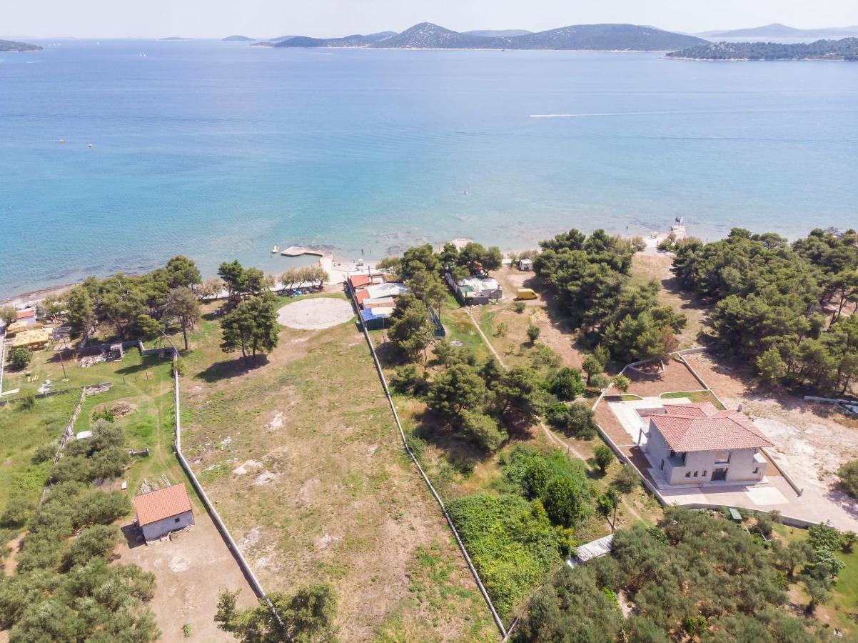 Apartments And Rooms On The Beach Vodice Buitenkant foto